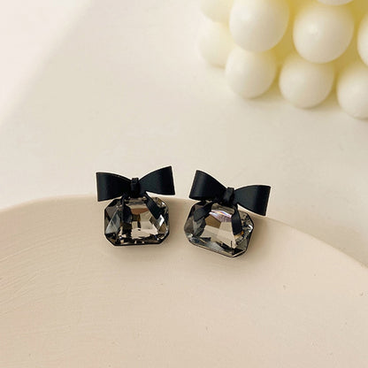 Bowknot Cube Crystal Earrings