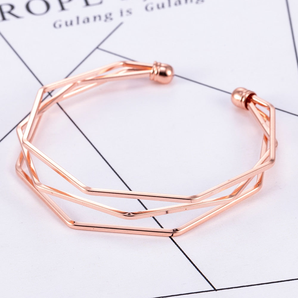 Alloy Arrow Link Twist Bracelet