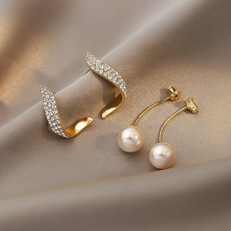 Pearl Pendant Drop Earrings