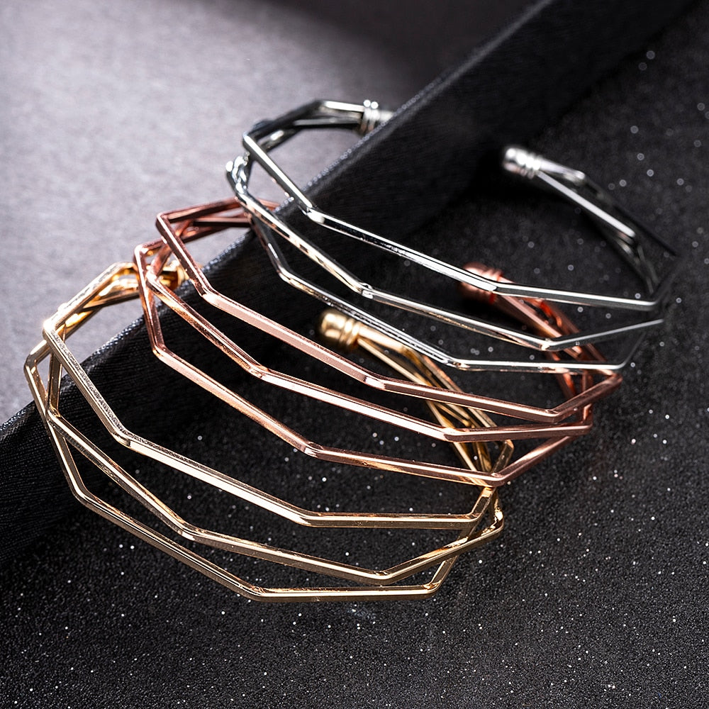 Alloy Arrow Link Twist Bracelet