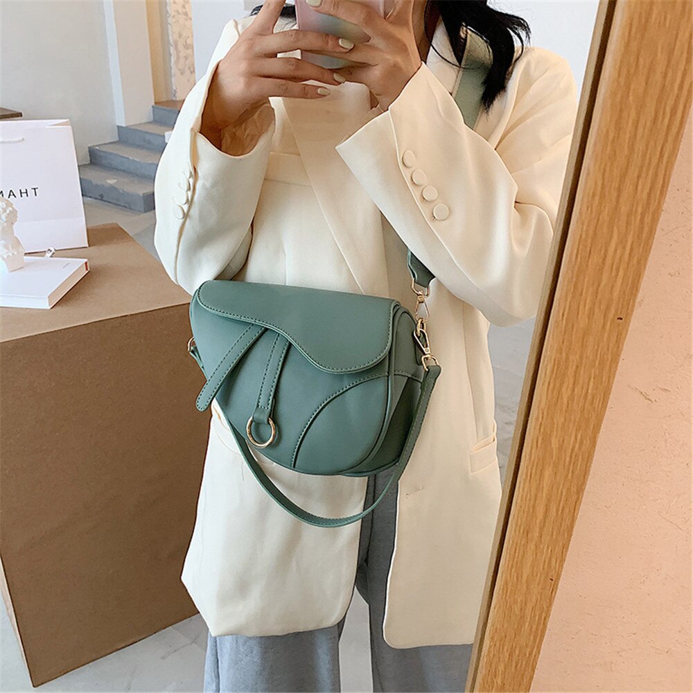 Leisure Saddle Pu Solid Color Handbag