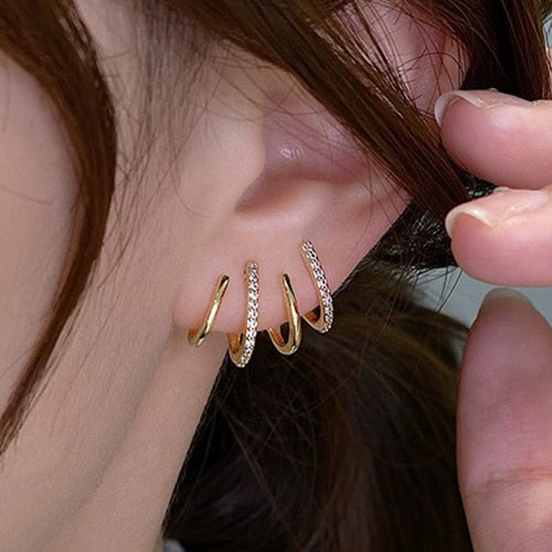 Claw Stud Earrings