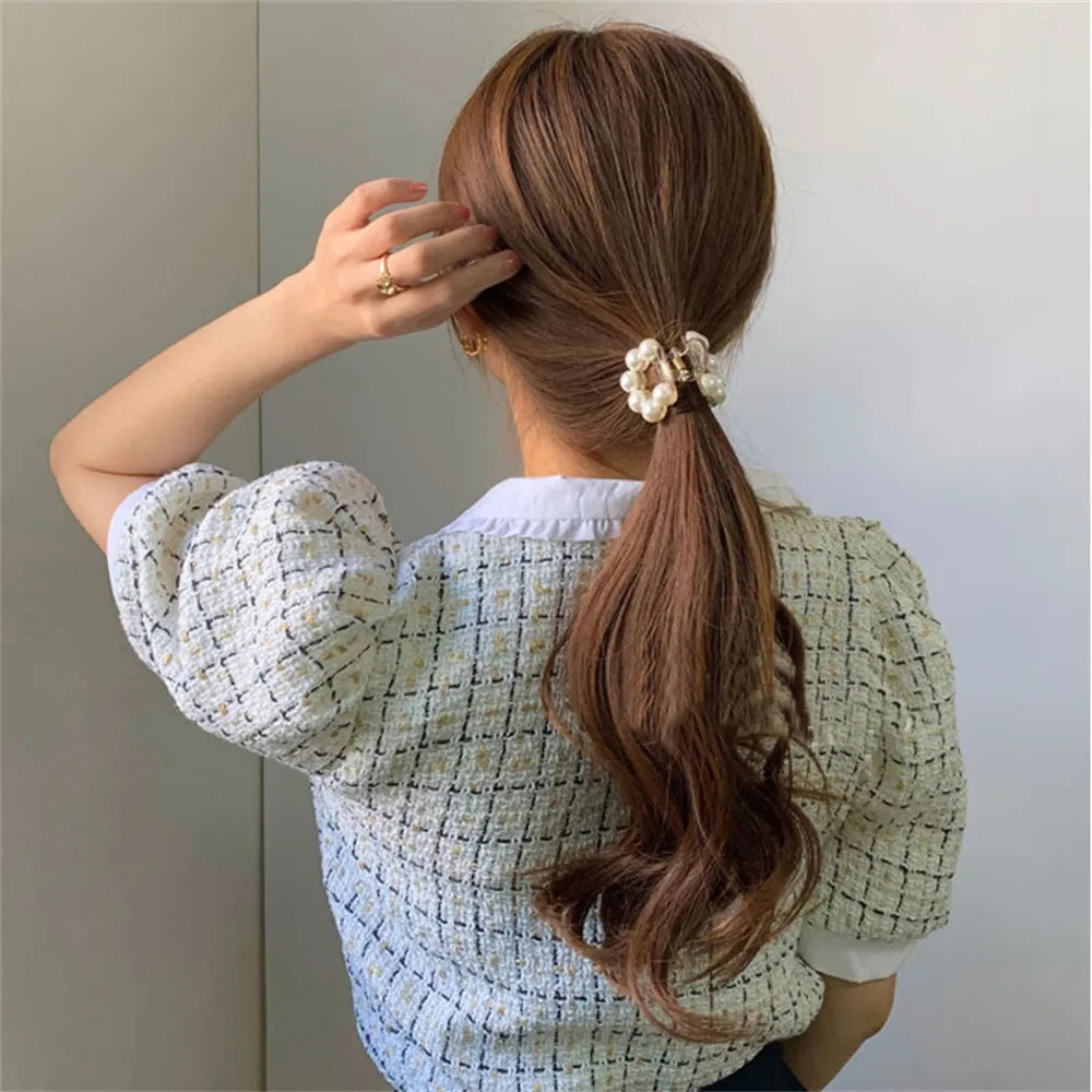 Elegant Pearls Beads Hairpin for Women Fashion Geometric Hair Claw Barrettes Headwear Horsetail Hair Clips Hair Crab Accessories